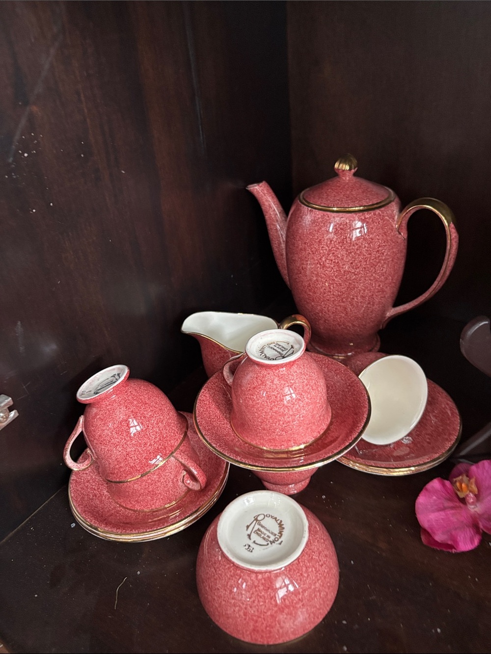 Red Ceramic Tea Set with Gold Trim - Elegant Home Dining Set